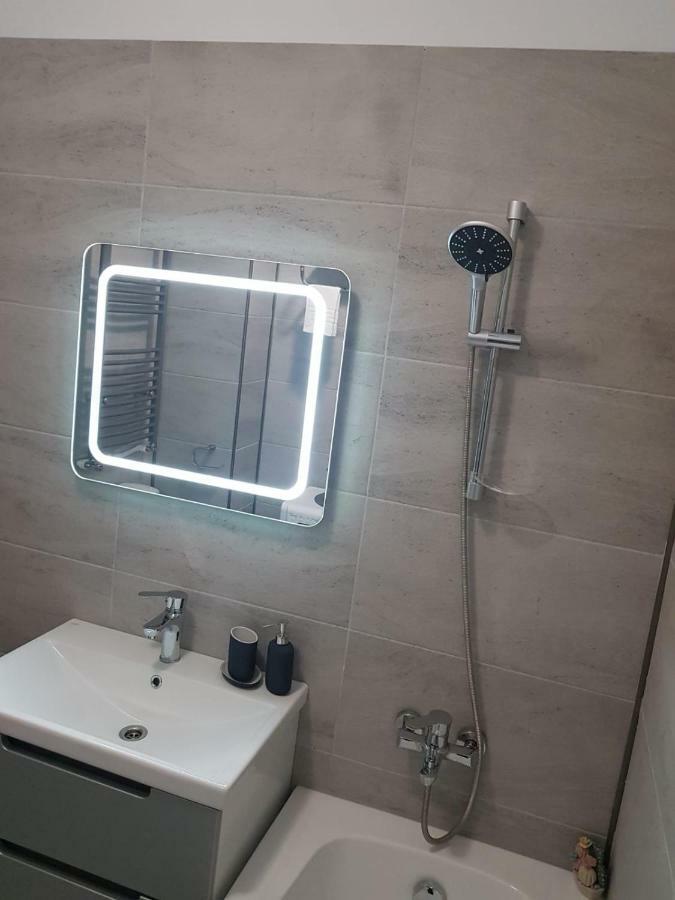 Ranya Apartments Alezzi Beach Resort Năvodari Екстериор снимка